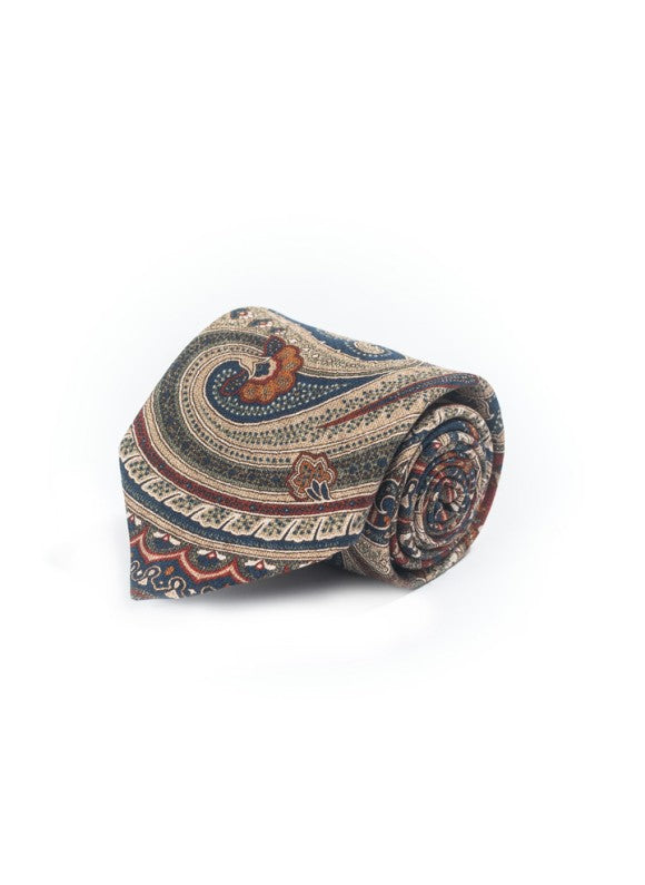 Tan/Rust Paisley Shappe Diamante