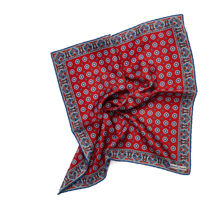 SS4492 Medallion Pocket Square