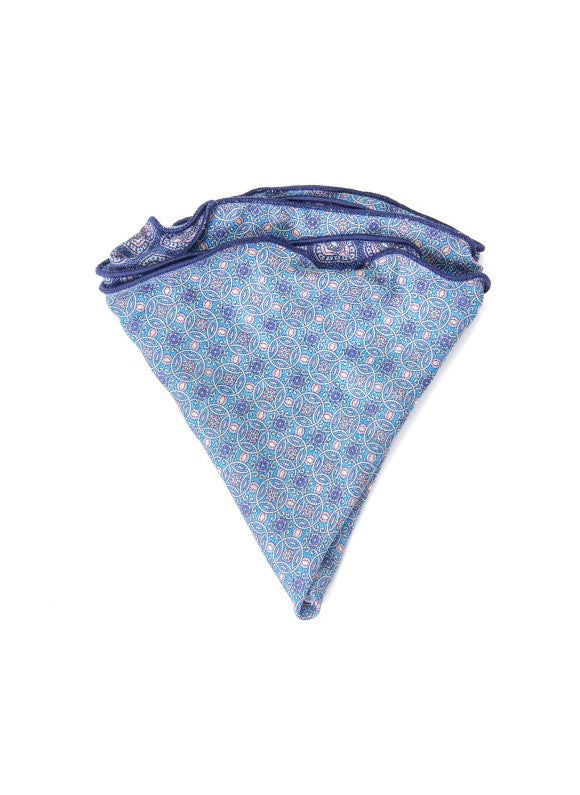 Navy Quatrefoil/Links Design Print Reversible Pocket Circle