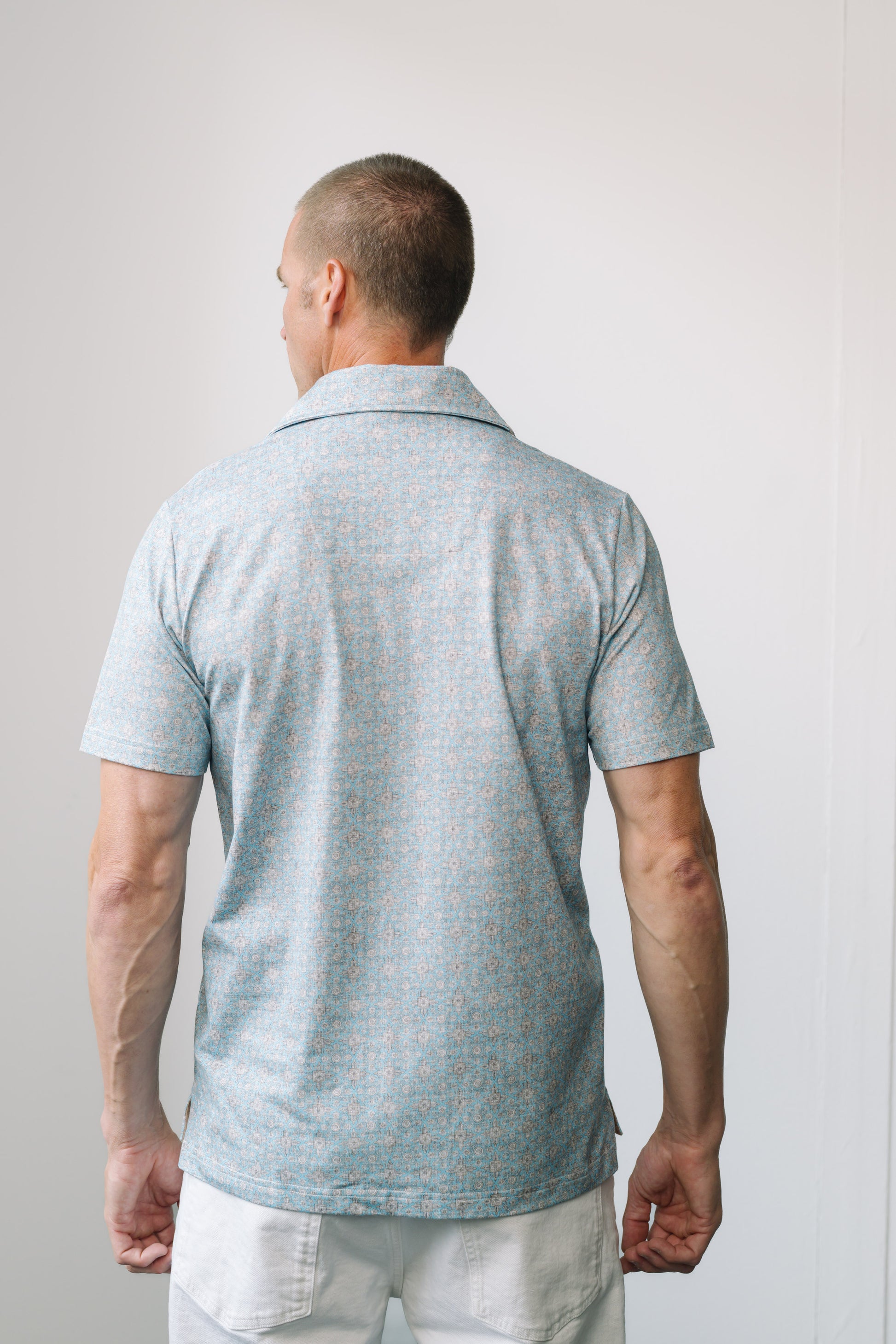 Linked Medallion Short Sleeve Printed Shirt