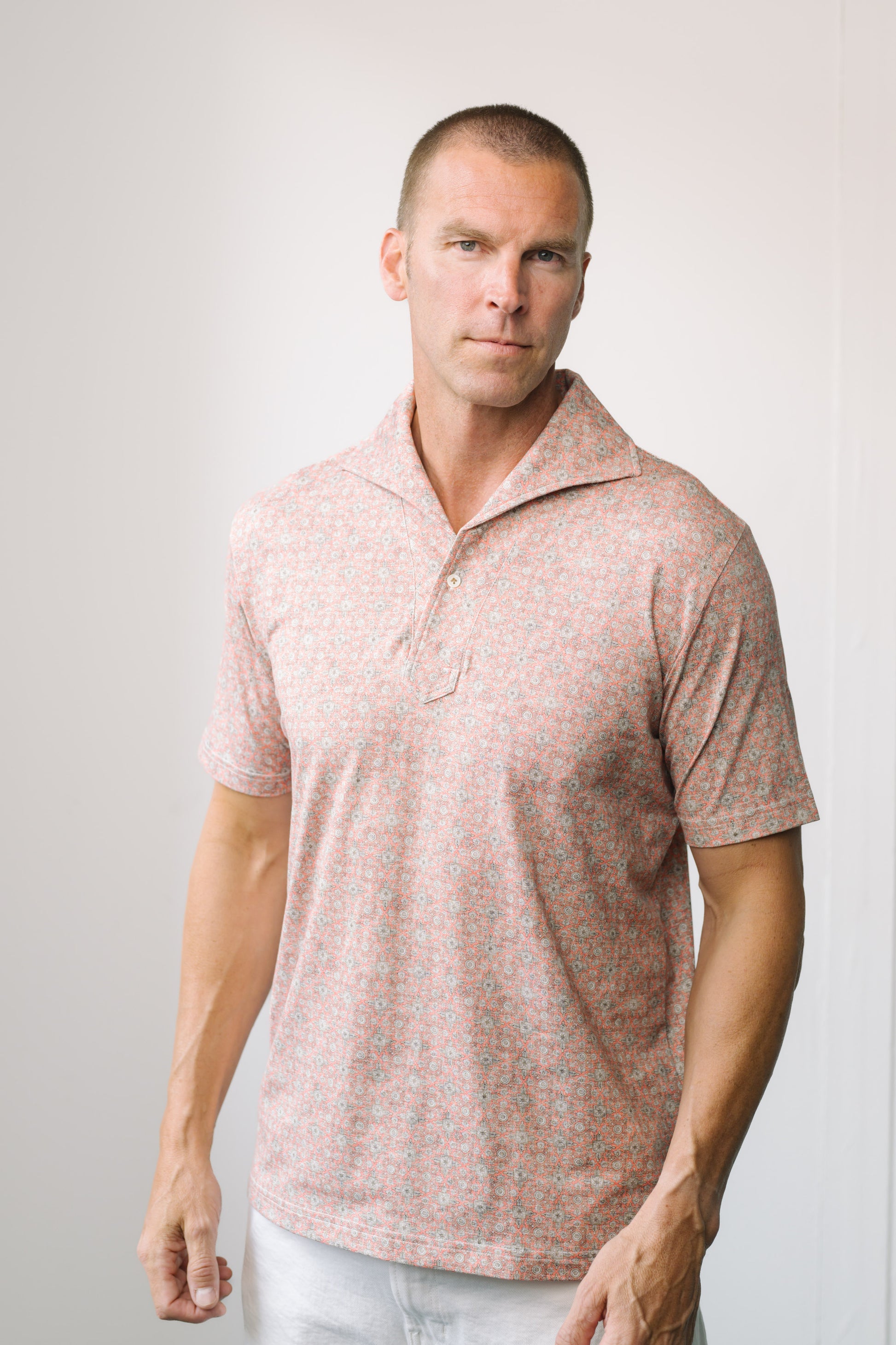 Linked Medallion Short Sleeve Printed Shirt