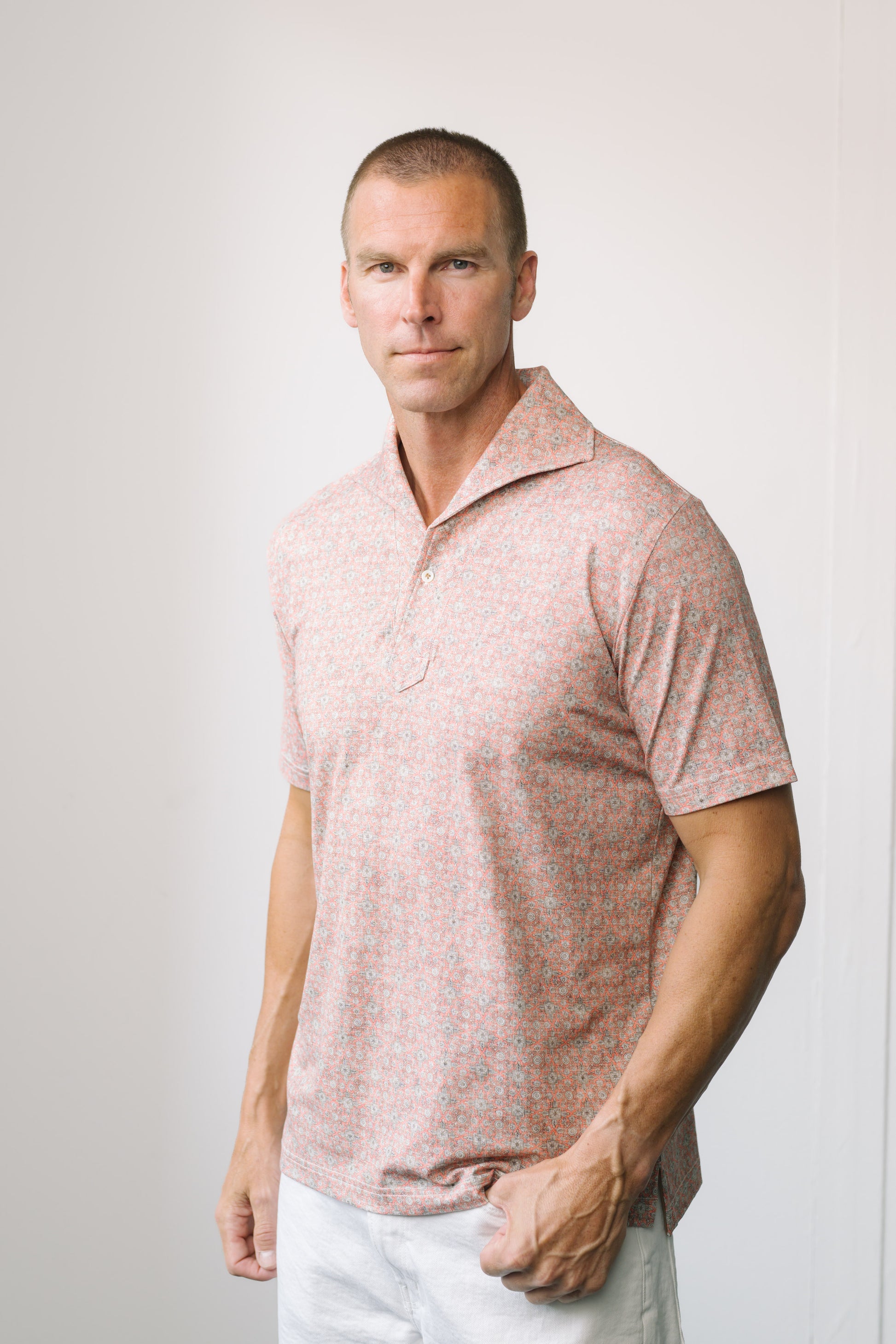 Linked Medallion Short Sleeve Printed Shirt