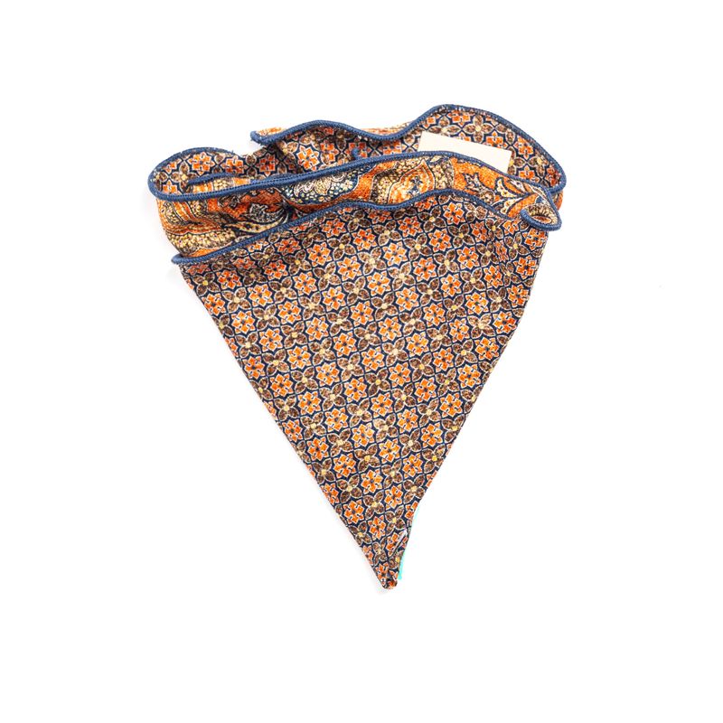 Reversible Paisley Medallion Pocket Round