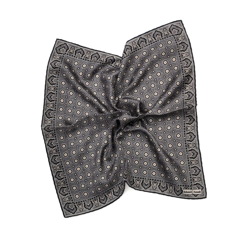 SS4492 Medallion Pocket Square