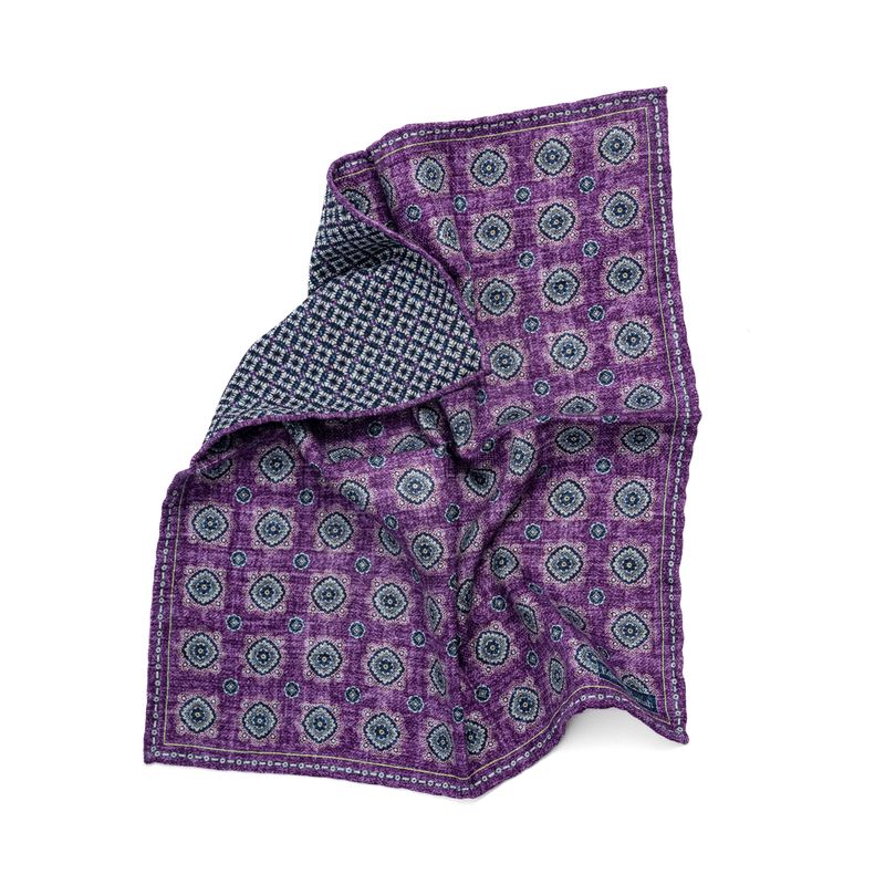 SD1411 Medallion Reversible Pocket Square