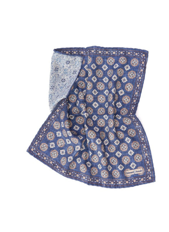 Denim Medallion/Quatrefoil Print Reversible Pocket Square