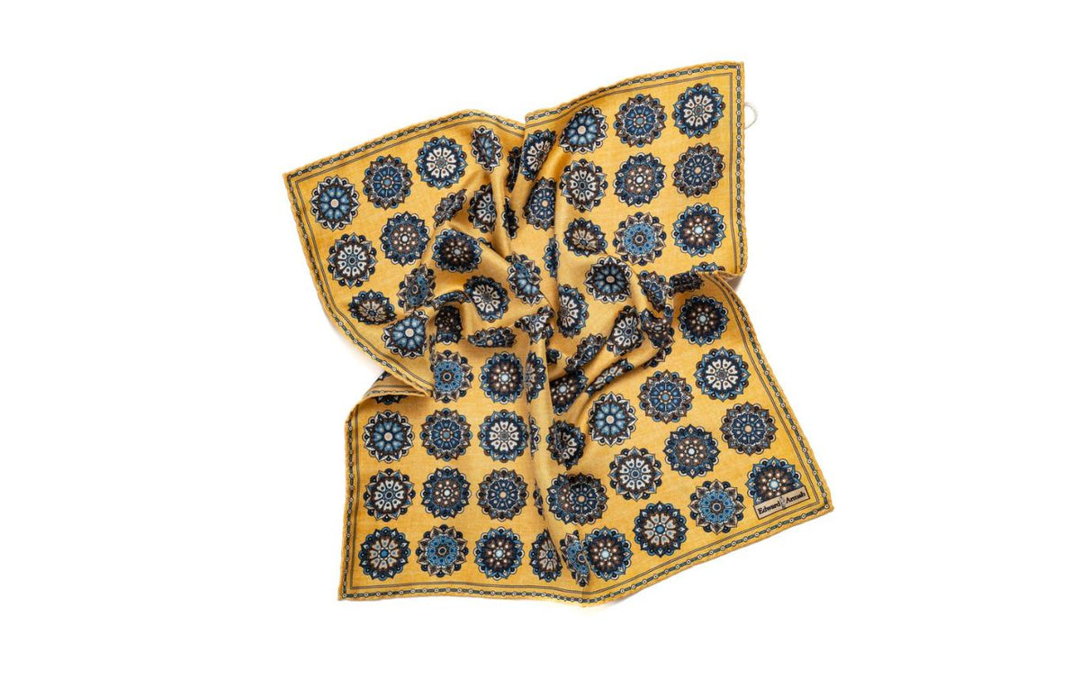 SS4388 Medallion Pocket Square