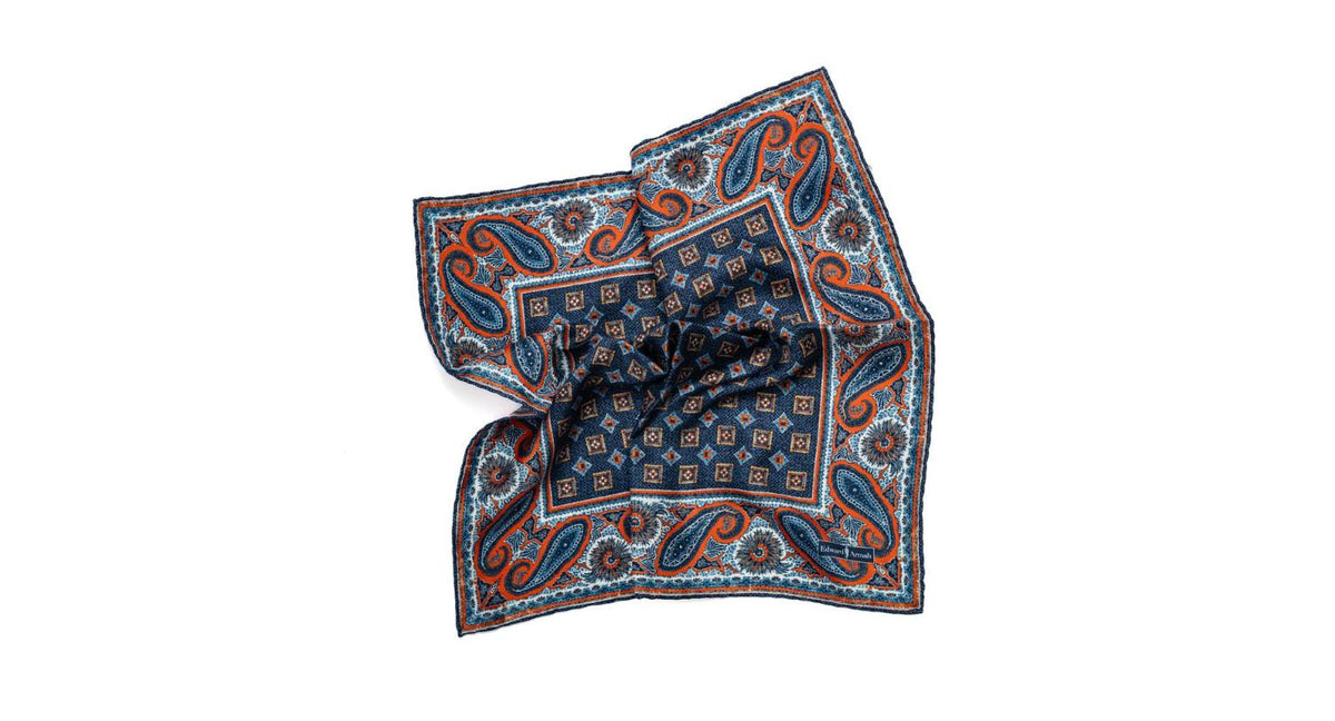 SS4489 Medallion Pocket Square