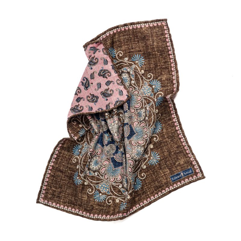 SD1413 Paisley Reversible Pocket Square