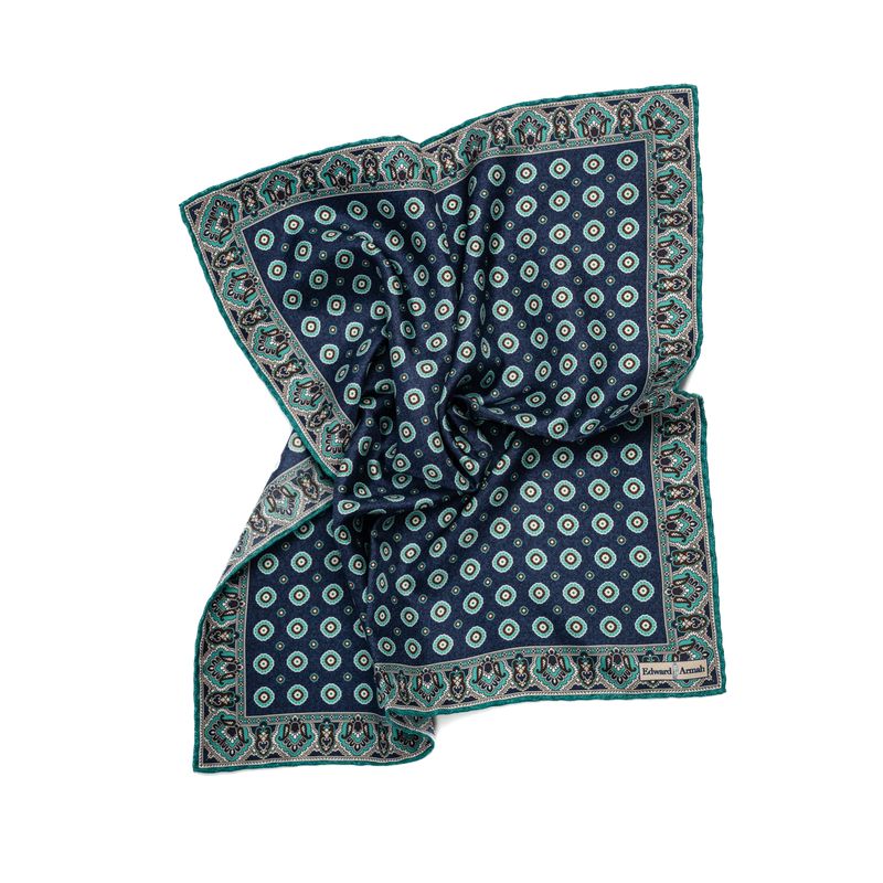 SS4492 Medallion Pocket Square