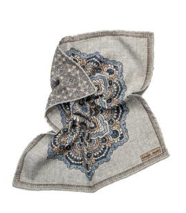 SD1376 Medallion Reversible Pocket Square