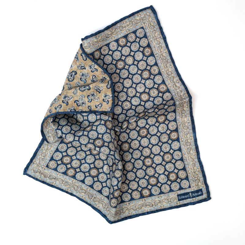 Reversible Circle Print Pocket Square - Navy
