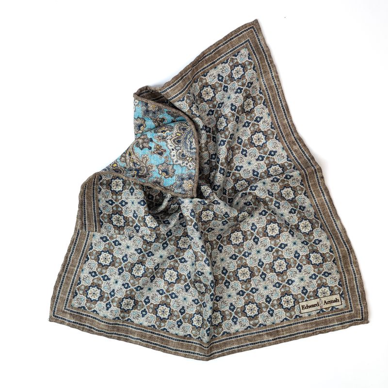 Reversible Medallion Print Pocket Square - Taupe