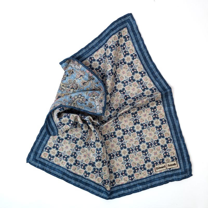 Reversible Medallion Print Pocket Square - Blue