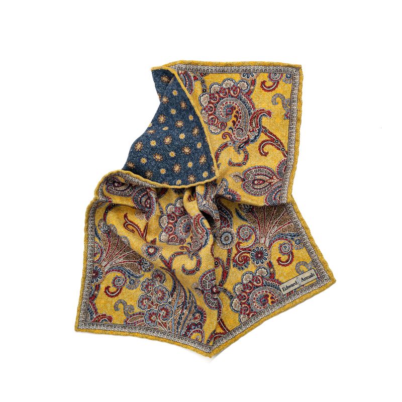 SD1427 Paisley Reversible Pocket Square