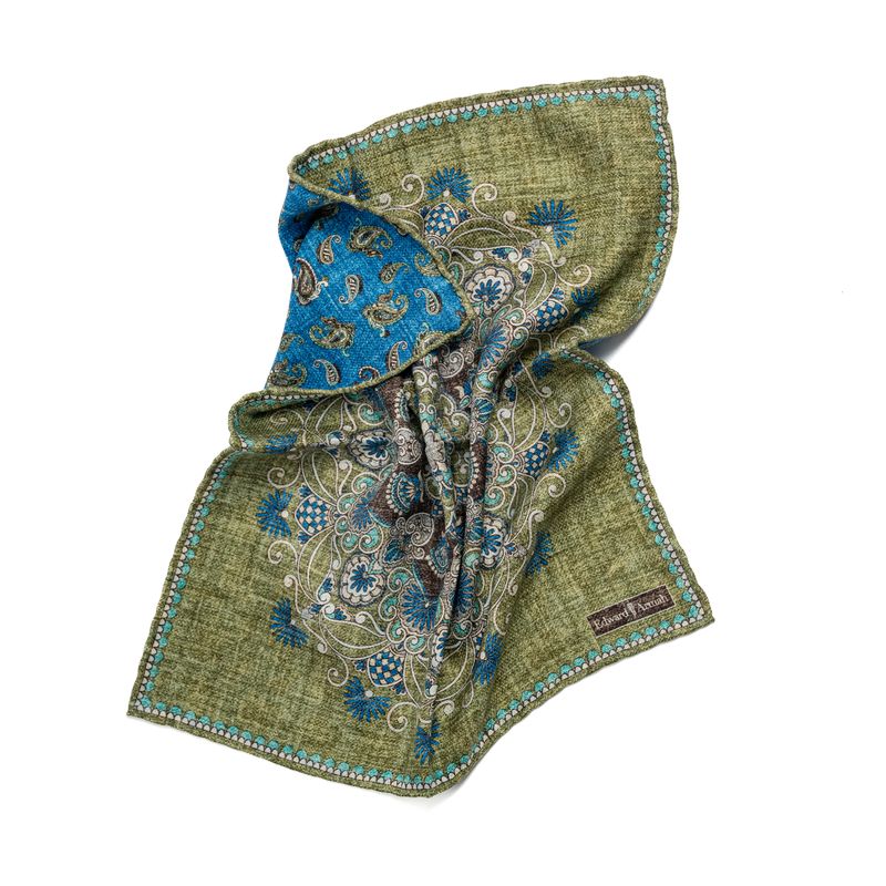 SD1413 Paisley Reversible Pocket Square
