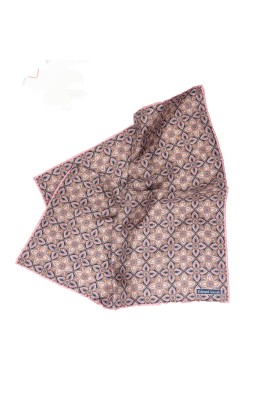 Pink/Navy Quatrefoil Print Pocket Square 