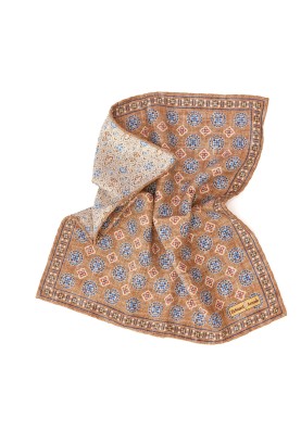 Camel Medallion/Quatrefoil Print Reversible Pocket Square 