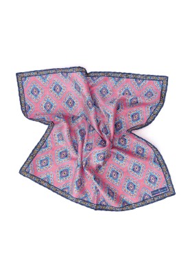 Pink Quatrefoil Design Print Pocket Square 