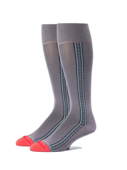 Mauve/Coral Oc Solid With Pattern Stripe On Sides  Socks